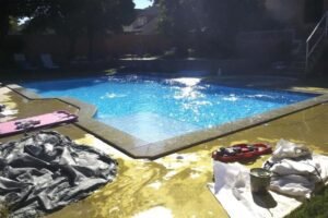 Comment rattraper une eau verte de piscine rapidement​ ?